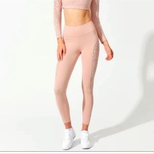 Beach bunny Fiona leggings size 2